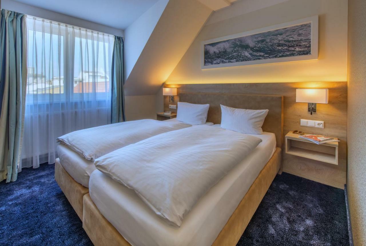 Pension Strominn Rostock Exterior foto